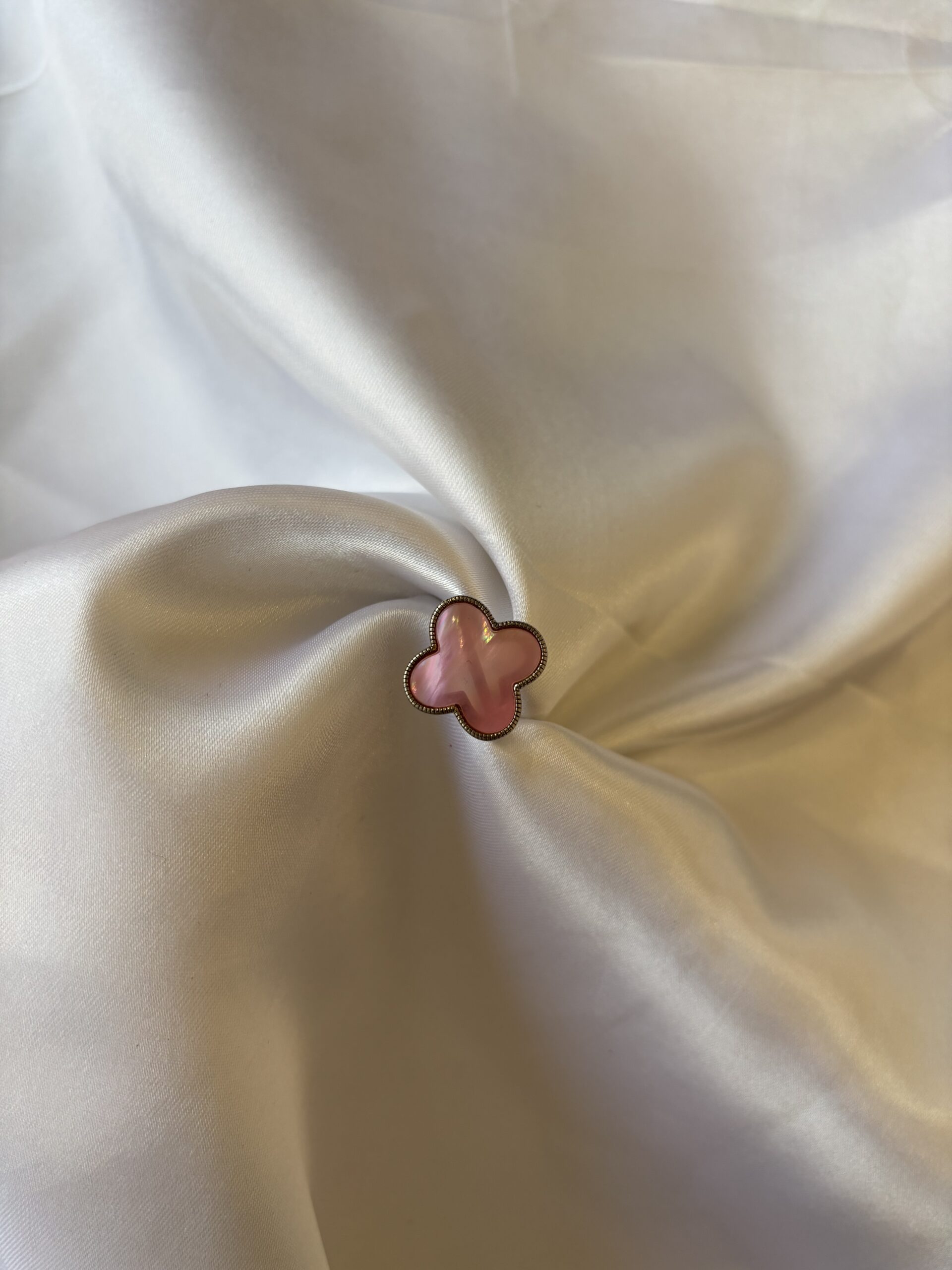 Blush Clover Grace Ring - Image 2