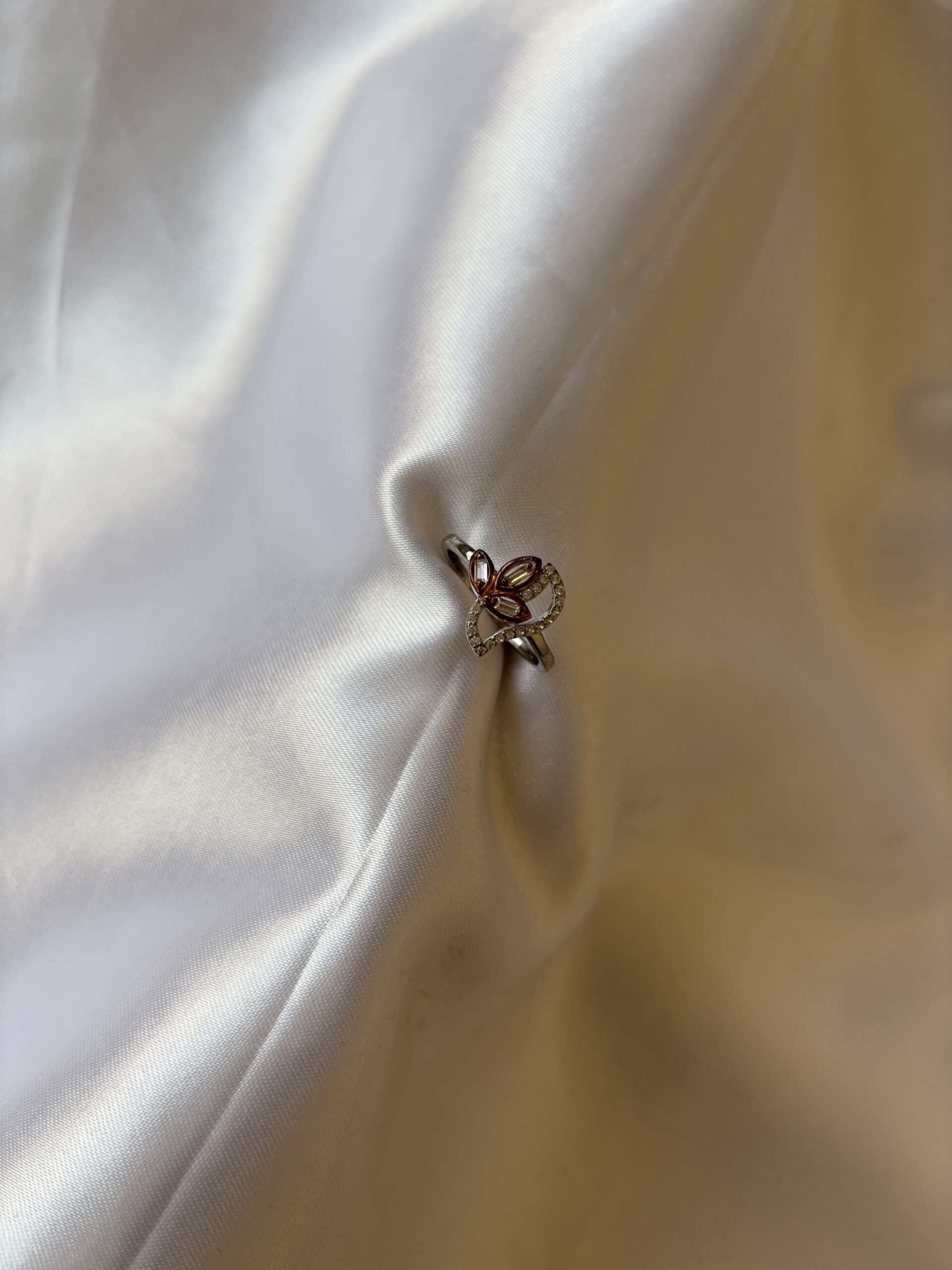 Rosé Petal Embrace Ring - Image 2