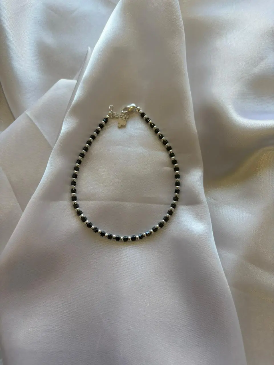 Midnight Pearl Silver Anklet - Image 2